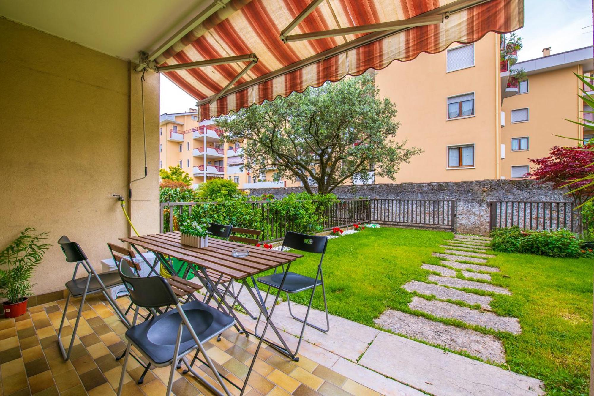 Gardenhouse - Wifi And Garden Hotel Verona Exterior foto