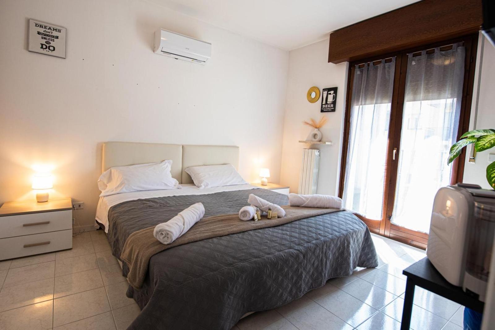 Gardenhouse - Wifi And Garden Hotel Verona Exterior foto